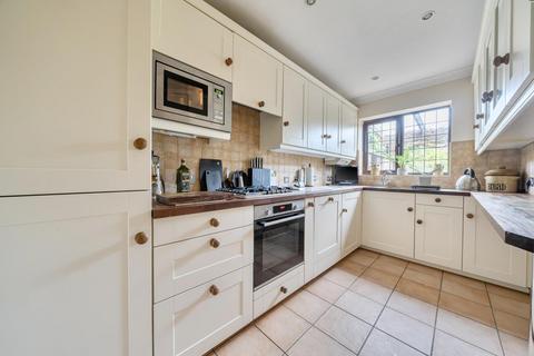 undefined, Walnut Close, Long Crendon
