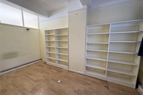 1 bedroom apartment for sale, Crescent Court, Marine Drive, Barton On Sea, Hampshire, BH25