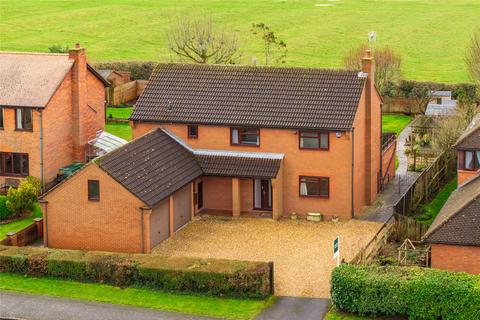 4 bedroom detached house for sale, Tudor Gardens, Stony Stratford, Milton Keynes, Buckinghamshire, MK11