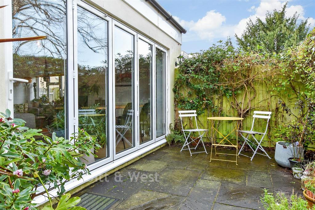 Property - Photo 15