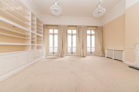 2 bedroom flat to rent, Neville House, 164-165 Marine Parade, Brighton, BN2