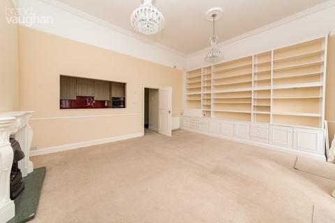 2 bedroom flat to rent, Neville House, 164-165 Marine Parade, Brighton, BN2