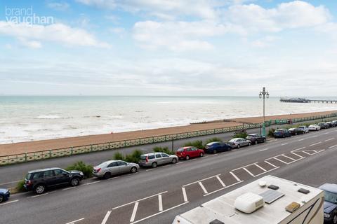 2 bedroom flat to rent, Neville House, 164-165 Marine Parade, Brighton, BN2
