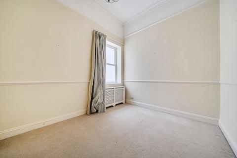 2 bedroom flat to rent, Neville House, 164-165 Marine Parade, Brighton, BN2