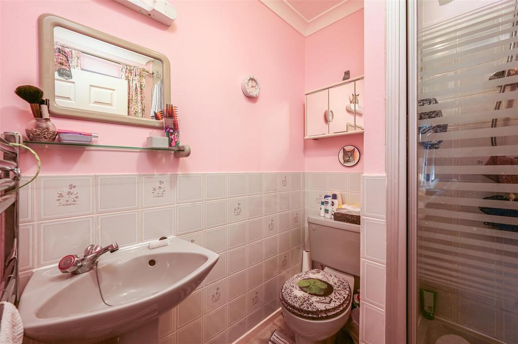 48 FONTWELL AVENUE - TN394 ES - PHOTO (10).jpg