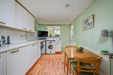 undefined, Fontwell Avenue, Bexhill-On-Sea