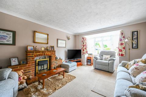 undefined, Fontwell Avenue, Bexhill-On-Sea
