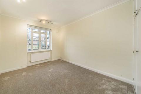 2 bedroom flat to rent, Shirehall Lane, London NW4