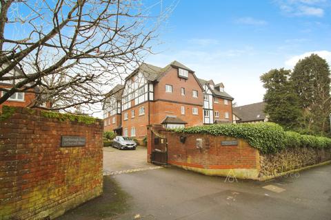undefined, Graemesdyke Road, Berkhamsted, Hertfordshire, HP4