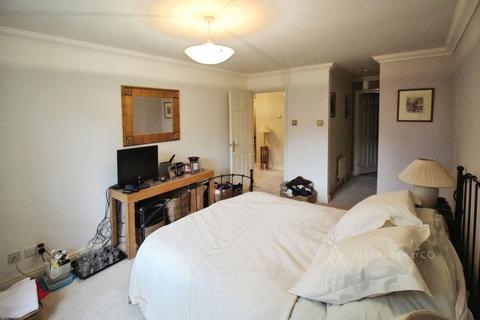 undefined, Graemesdyke Road, Berkhamsted, Hertfordshire, HP4