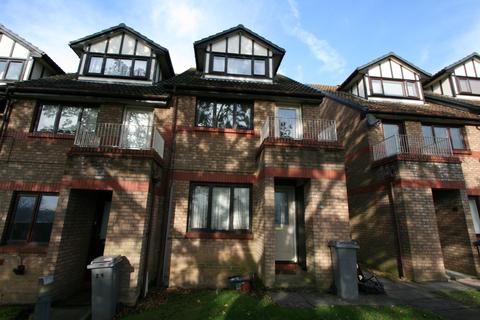 Viewfield Close, Harrow, HA3 0PR