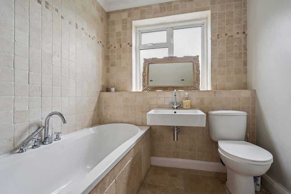 Ensuite Bathroom