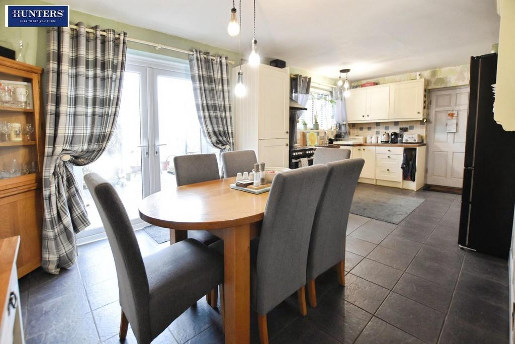 Kitchen / Diner