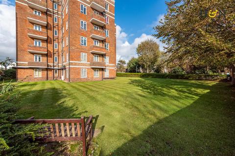 3 bedroom flat for sale, New Church Road, Hove BN3