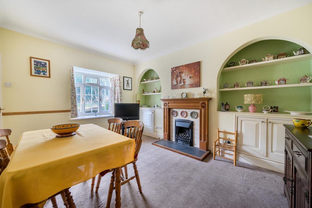 1408244-34-6982280659ef2