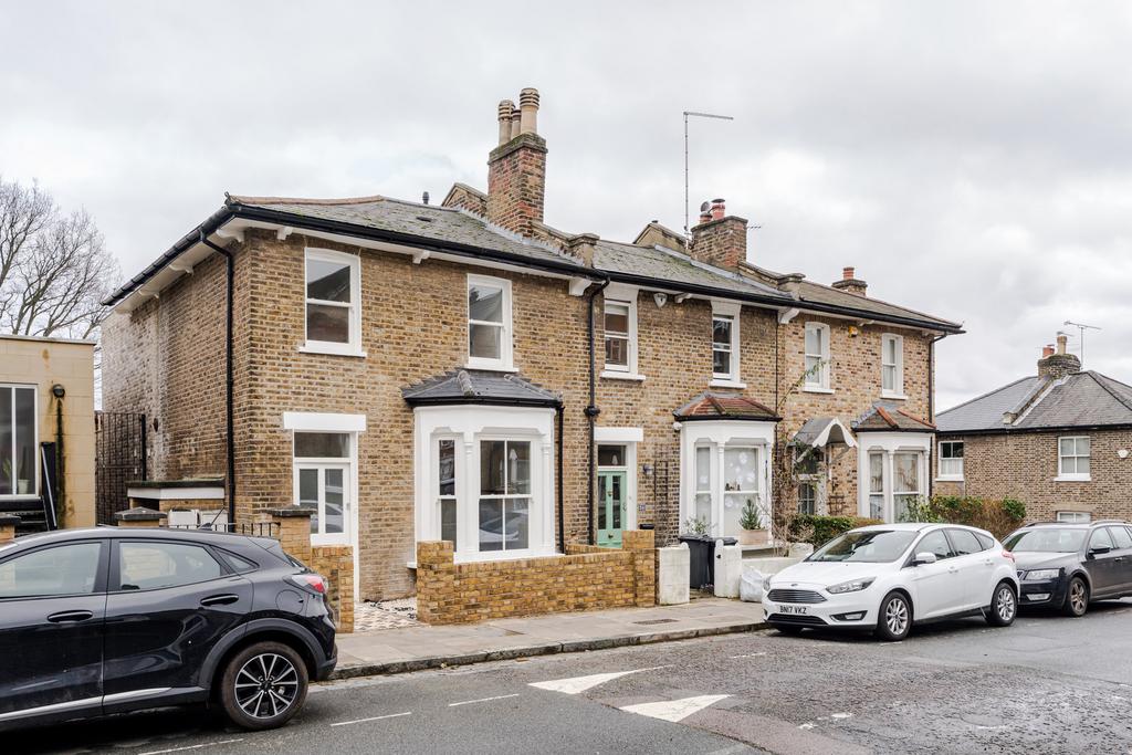 327713 - 32 Holmesdale Road-51.jpeg