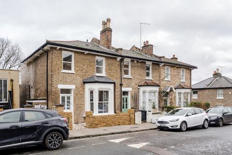 undefined, Holmesdale Road, London N6