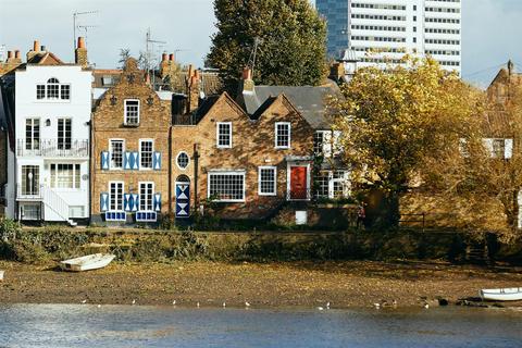 4 bedroom terraced house for sale, Strand on the Green, Chiswick, W4