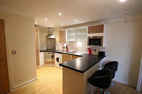 3 bedroom apartment to rent, Ballantyne Drive, Colchester, CO2 8GL