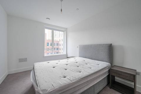 2 bedroom flat to rent, Nautilus Apartments, Jam Lane, Canning Town, London, E16