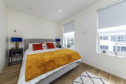 2 bedroom flat to rent, Campden Street, London W8