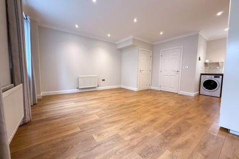2 bedroom terraced house to rent, Eastcliff, Portishead, Bristol, Somerset, BS20
