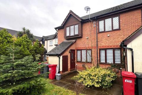 1 bedroom maisonette for sale, Scarborough Way, Slough
