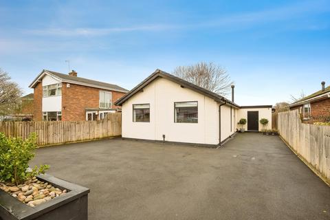3 bedroom bungalow for sale, Merton Drive, Cheshire CH4