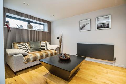 3 bedroom bungalow for sale, Merton Drive, Cheshire CH4