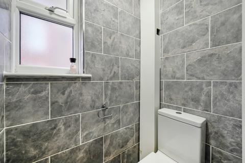 2 bedroom apartment to rent, Cannon Hill Lane, London SW20