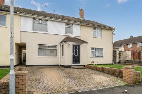 Earlstone Crescent, Cadbury Heath, Bristol