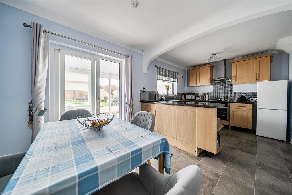 Kitchen / Diner
