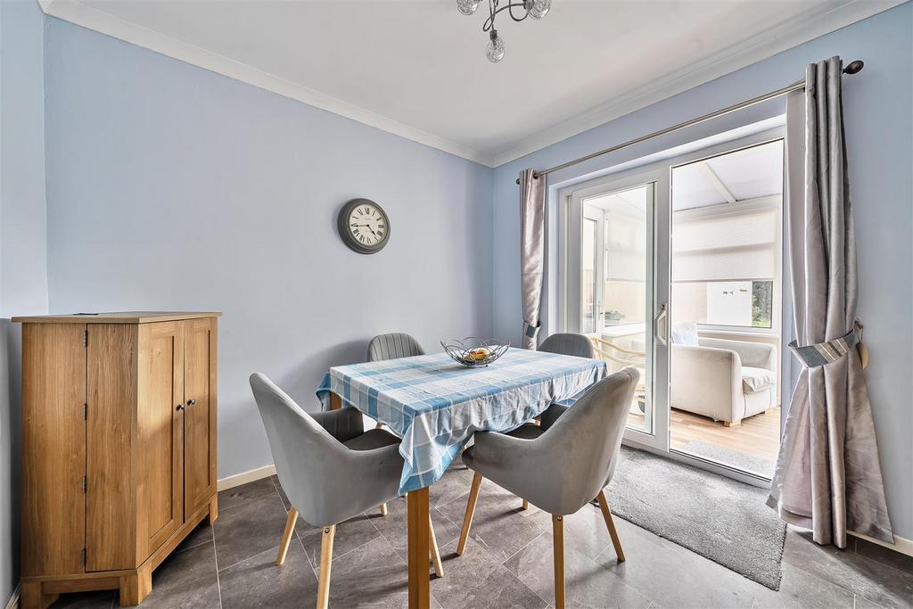 Kitchen / Diner