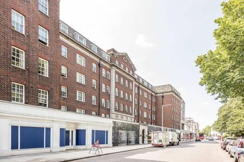 Fulham Road, Chelsea, London, SW3