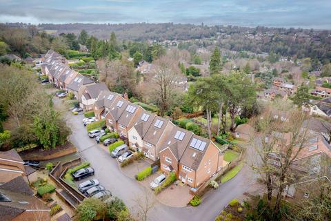 undefined, Tupwood Gardens, Caterham, CR3