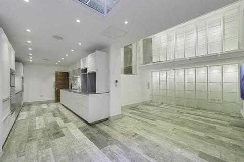 3 bedroom house to rent, Gayton Road, Hampstead, London, NW3