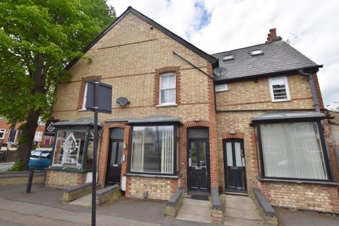 2 bedroom flat to rent, Stort Road, Bishops Stortford, CM23