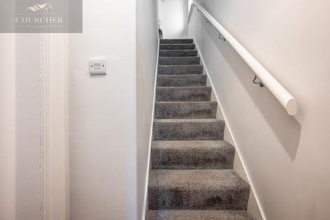undefined, Ormskirk L39