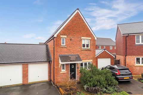 Halter Way, Andover