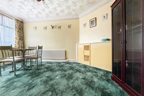 3 bedroom terraced house for sale, Hawthorn Crescent, Cosham,