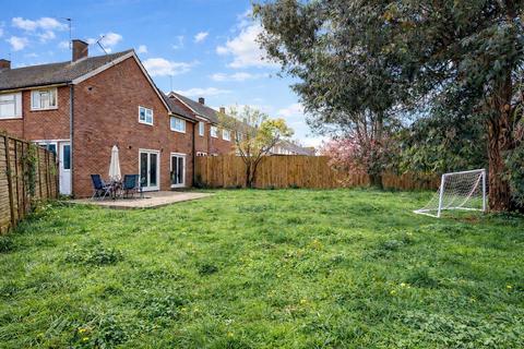 Thames Close, Milton Keynes MK3