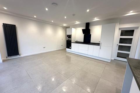 undefined, Bath Road, Bristol