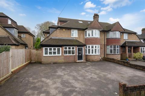 undefined, Shelvers Way, Tadworth
