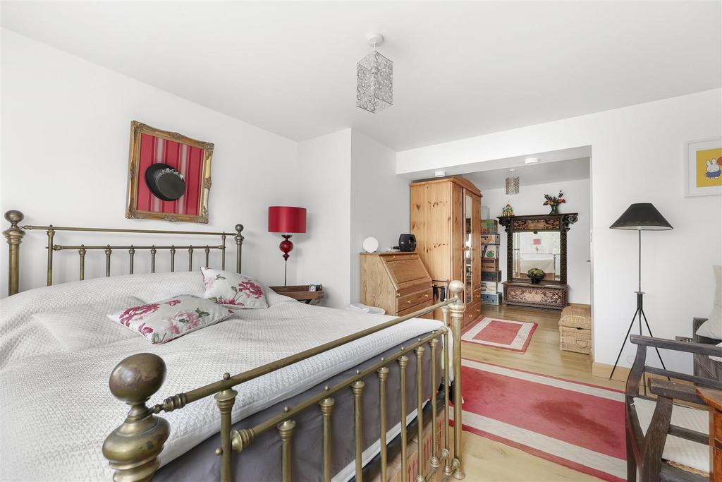 4 D4 A4811.jpg