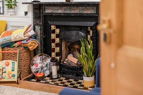 2 bedroom end of terrace house for sale, Whytefield Road, Ramsey, Cambridgeshire.