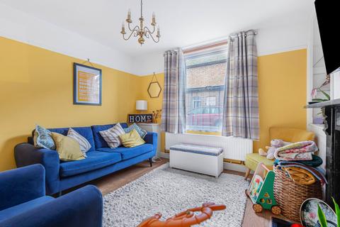 2 bedroom end of terrace house for sale, Whytefield Road, Ramsey, Cambridgeshire.