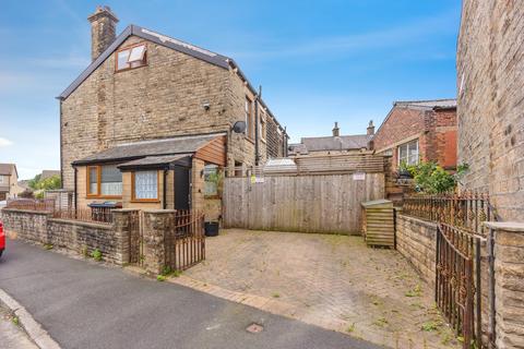 undefined, Jones Street, Glossop, SK13