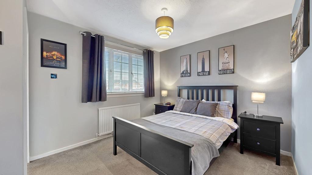 46-web-or-mls-20 Hawthorn Avenue44