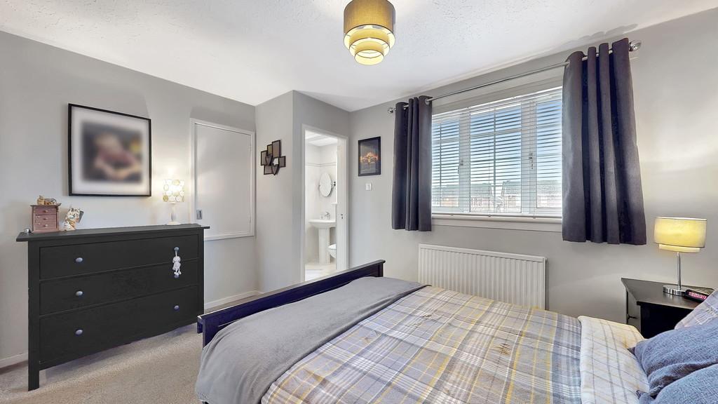 47-web-or-mls-20 Hawthorn Avenue45