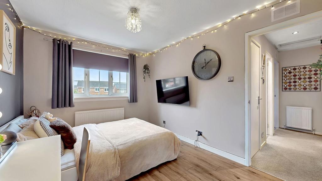 51-web-or-mls-20 Hawthorn Avenue42